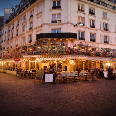 Photography by Raydi